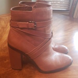 Vince Camuto Brown Booties size 8.5